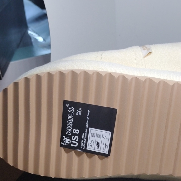 Kuailu Cozy Cream Women’s Slippers/Clogs – NWT, Size 8 - Picture 3 of 4